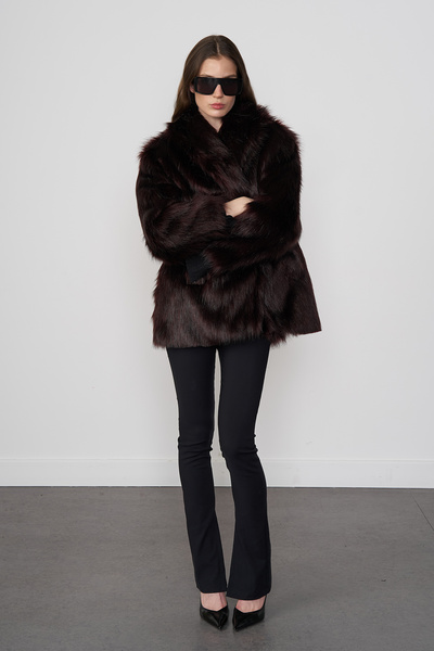 Beyyoglu Kısa Kürk Kaban