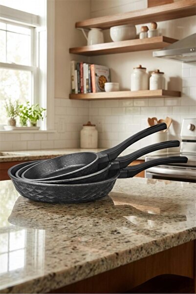 Bayev Octantis 3-Piece Cast Iron Pan Set 18-20-22 cm Pan Set