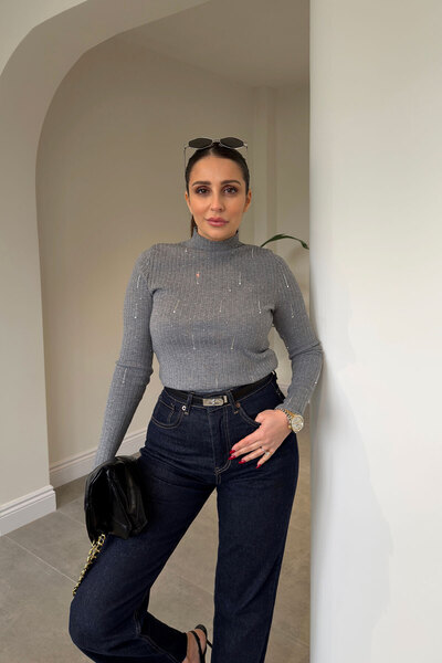 MAGARDE Long Sleeve Stoned Blouse Gray- Gray