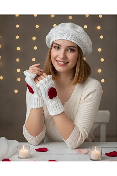EL YAPIMI Sevgililer günü hediyesi- El örgüsü kalp detaylı Ressam şapkası ve ...