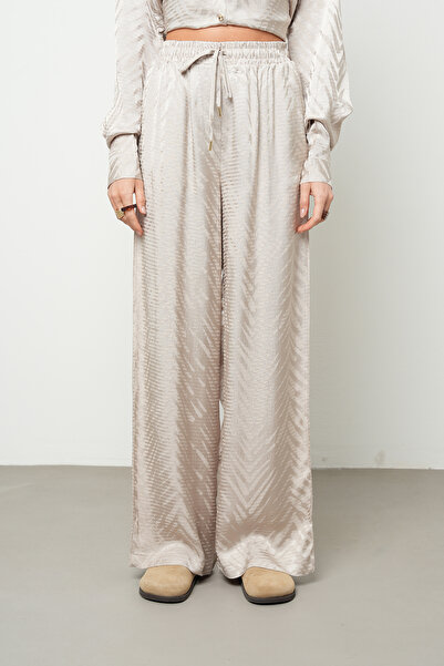 Orfeo Negro Women's Rayon & Viscose Blended Silky Textured Reflective Beige P...