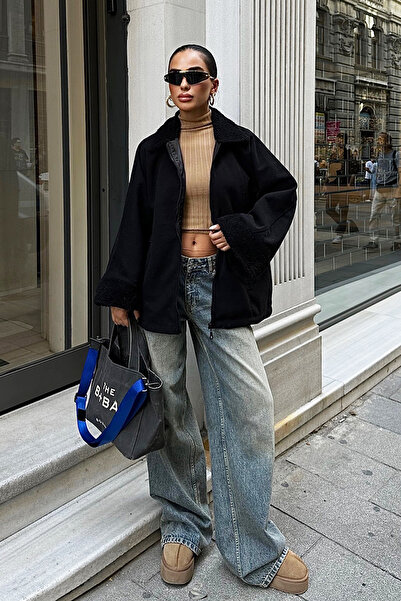 Trend Alaçatı Stili Women's Black Plush Detailed Stamp Jacket Vs00073