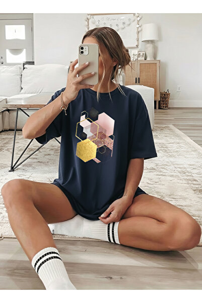 caddekombin Women's Modern Honeycomb Patterned Navy Blue T-Shirt