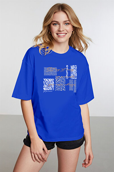 caddekombin Women's Zebra and Leopard Detailed Crew Neck Cobalt Blue T-Shirt