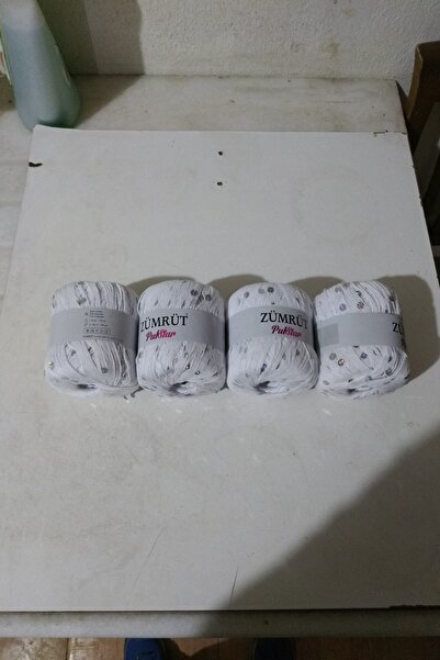 Zümrüt Pul Star White Pulu Pulu 4 Pieces