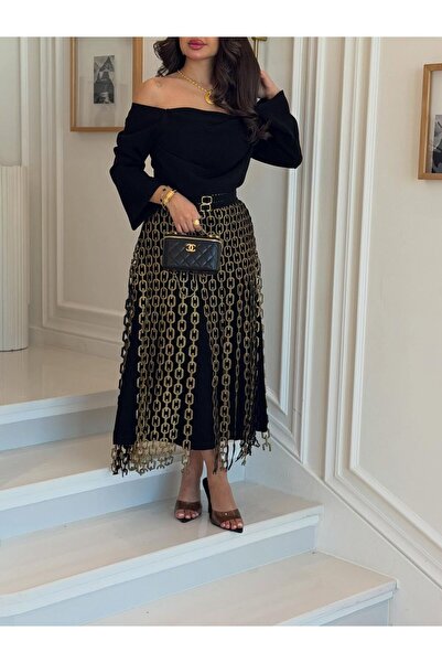 Heidi Elegant black off-shoulder dress