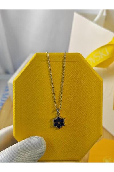 Generic Chain with pendant