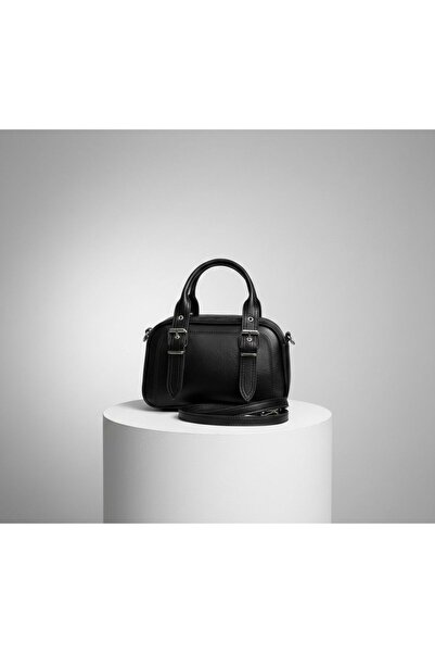 Senna Collection A Great Bag That Can Be Worn Both in Hand and Cross-Body