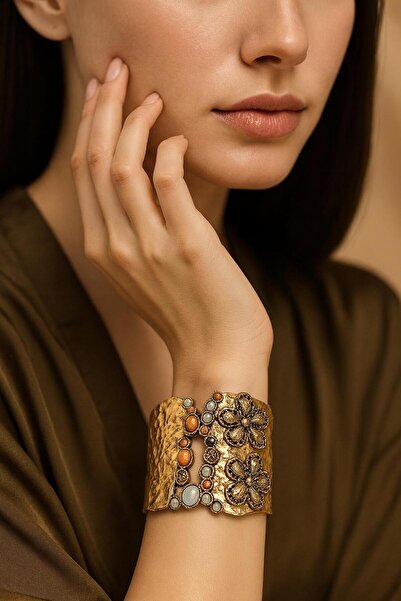 HAZAL KAYA ATELIER Vintage Handcuff Women's Bracelet