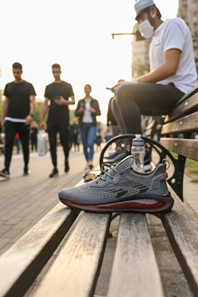 enoch حذاء إينوخ للرجال خفيف الوزن للجري والمشي بنعل ديناميكي وتفاصيل شفافة