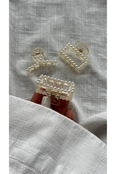 YOYYO Set of 3 Pearl and Karma Latch Buckles