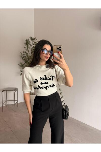 Bade Butik بلوزة محبوكة بتفاصيل نص إكرو