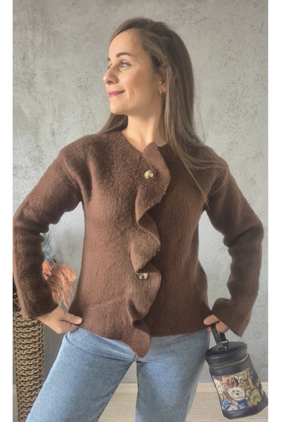 Butik Önü Fırfırlı Hırka