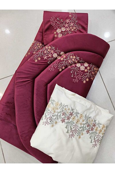 Gerenic Luxurious embroidered women's prayer set in burgundy