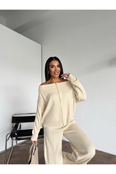 Lamierra Madonna Zippered Knitwear Set