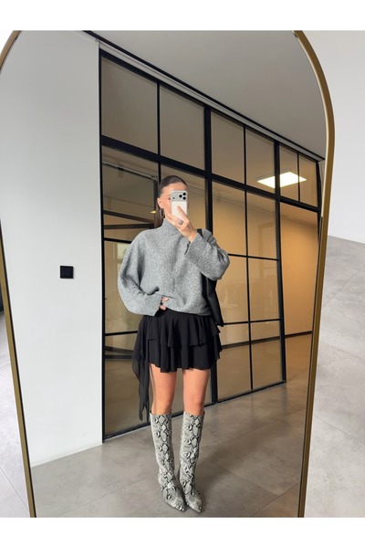 BB Bensu Buyruk Tulle Short Skirt Black