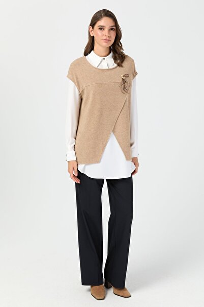 Esswaap Asimetrik Kesim Broş Detaylı İkili Takım Vizon