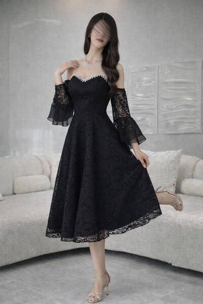 RWETA Black lace dress with puff sleeves