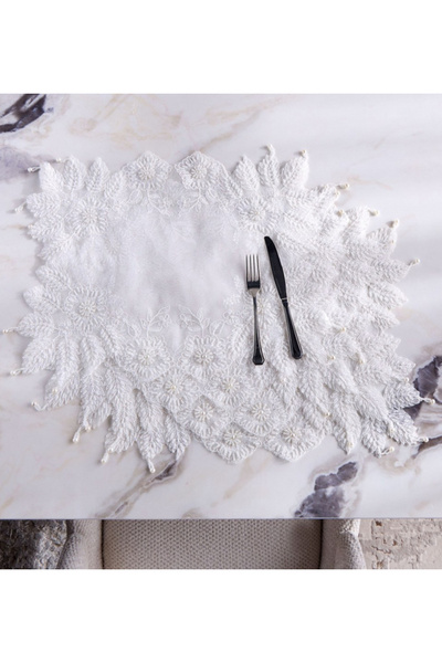 Royal Prestige Walima Lace 4-Piece Placemat Set