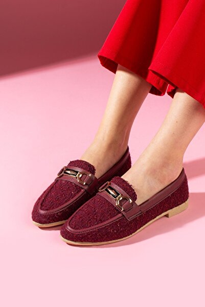 FUGA MODA Cassia Burgundy Glitter Fabric Loafer Ballerinas with Gold Chain Ac...