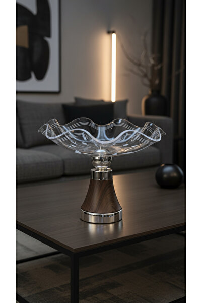 Generic A stylish and versatile fruit and dessert stand