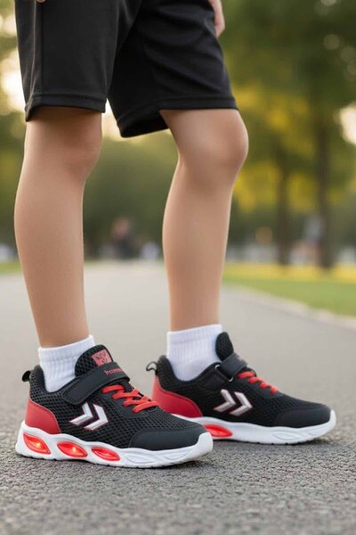 hummel ASTRAL JR. Дитячі кросівки 900730-2025BLACK/RED-C1