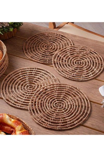 Generic مفارش طاولة مستديرة منقوشة من Greenfield - مجموعة من 4 قطع