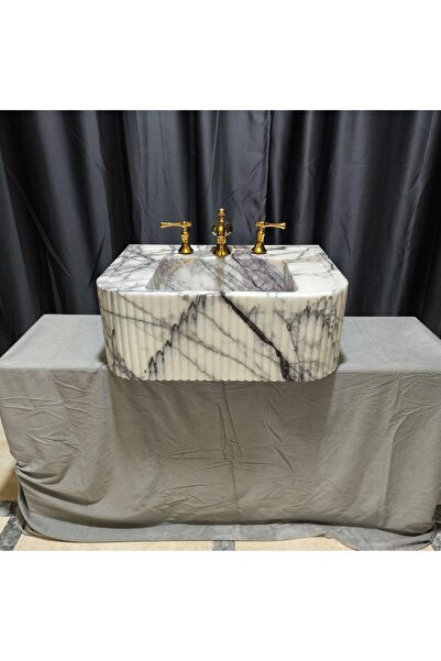 Belle Vie Modern Formlu Mermer Lavabo – Gold Armatür Uyumlu