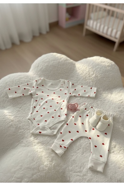 Süpermini KIZ BEBEK KALPLİ ZIBIN TAKIM