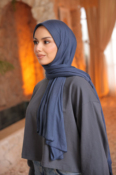 İmajButik شال هيلين باللون الأزرق الداكن من القطن الممشط مع إسفنج أمامي عملي