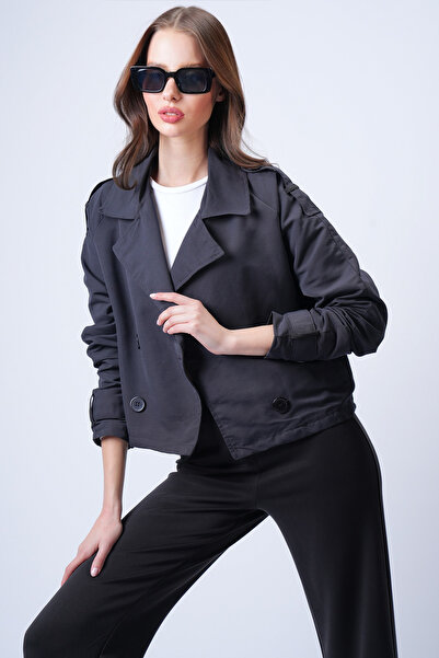 Trend Alaçatı Stili Women's Black K Double-Breasted Collar Lined Short Trench...