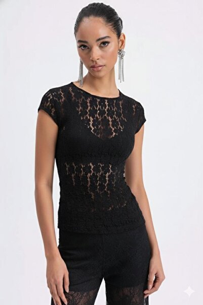 moda paketi Black Women's Blouse with Lace Detail – Short Sleeves, Stylish an...