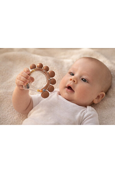 Bebelul Zornaitoare ergonomica tip labuta cu bile sonore, transparenta, 3 luni+