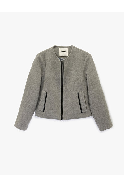 Koton Contrast Detailed Pocketed Zippered Crew Neck Cashmere Jacket