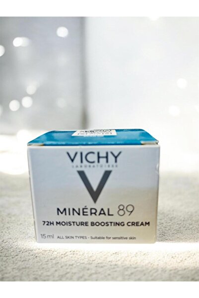Vichy Mineral 89 72H Moisture Boosting Cream Normal Karma Cilt 15 Ml