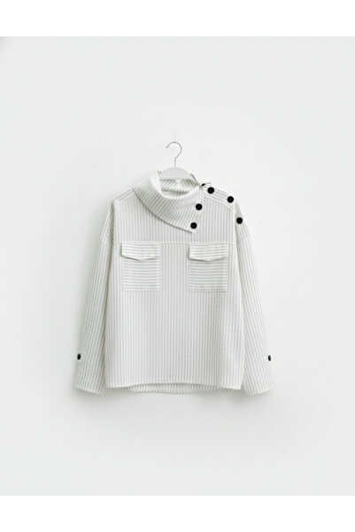 SONGÜLBERİK Women's Special Design Asymmetrical Buttoned Shirt (Ecru)