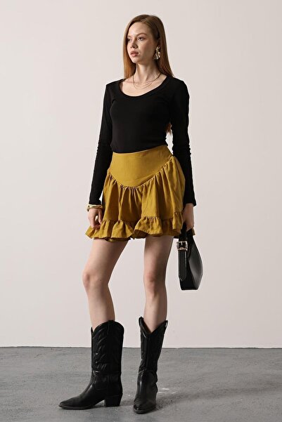 Trend Alaçatı Stili Women's Mustard Layered Flounce Mini Skirt Alc-X15075