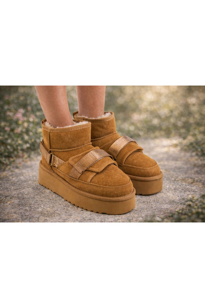 Ghete Women's fur-lined boots. G14