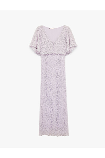 Koton εφαρμοστό Φόρεμα με μανίκια κάπα, λαιμόκοψη V και μακριά δαντέλα