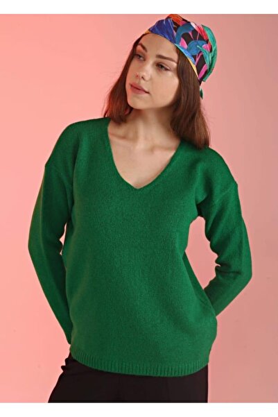 Butik Ayseba Women's V-Neck Soft Knit Sweater