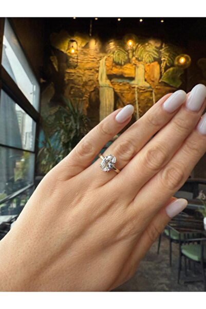 LUNEA Oval Taşlı Yüzük