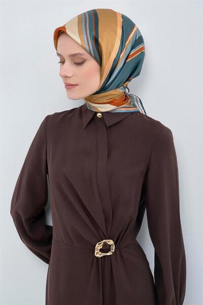 Armine Eșarfă din mătase pură tip twill 9514D 81