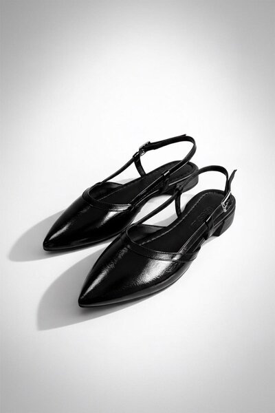 Preshley Women's Tena Black Wrinkled Patent Leather Open Back Pointed Toe Dai...