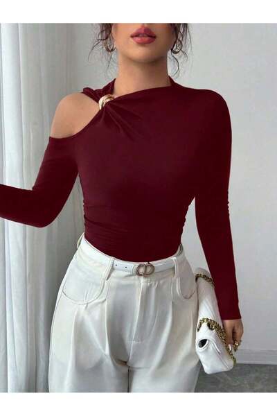 MOONBULL Kadın Sağ Omuz Gold Köprü Aksesuar Detaylı Uzun Kollu Bluz