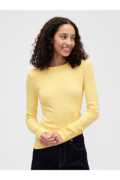 GAP Kadın Sarı Essential Crewneck T-Shirt