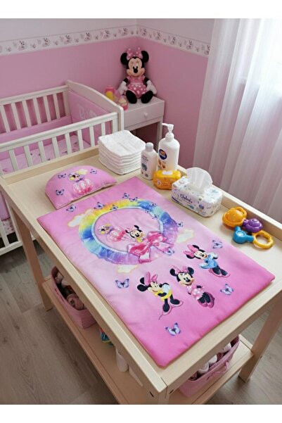 Kız Bebek Yumuşak Dokulu Desenli Yastıklı Alt Açma Seti - Bakım Örtüsü 2 Parça 45x65 cm MİNİ MOUSE