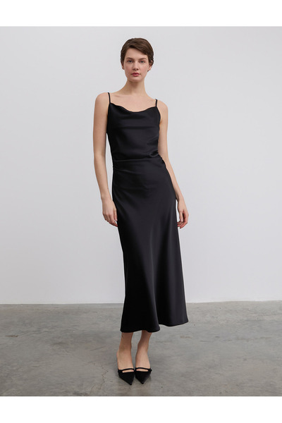BGN workshop Ip Askili Midi Satin Dress