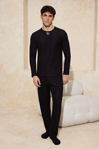 Trendyol Collection Schwarzes Regular Yumuşak Waffle Örme Pyjama-Set TMNAW26P...