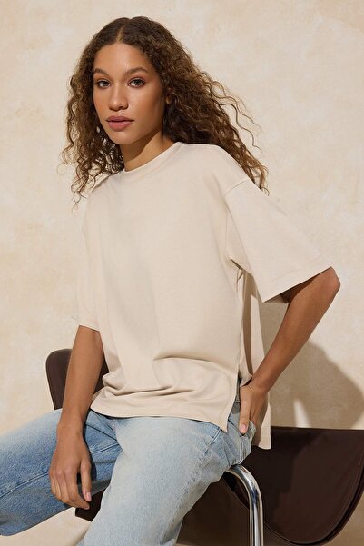 Trendyol Collection Stone Oversize/Wide Fit Low Arm Kurzarm-T-Shirt mit lange...