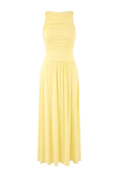 ترينديول كوليكشن فستان طويل محبوك ناعم ذو لون أصفر فاتح على شكل حرف A/على شكل...